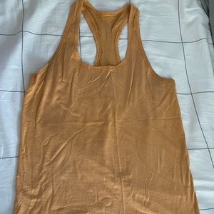 Lululemon Swiftly Tech Racerback tank size 8